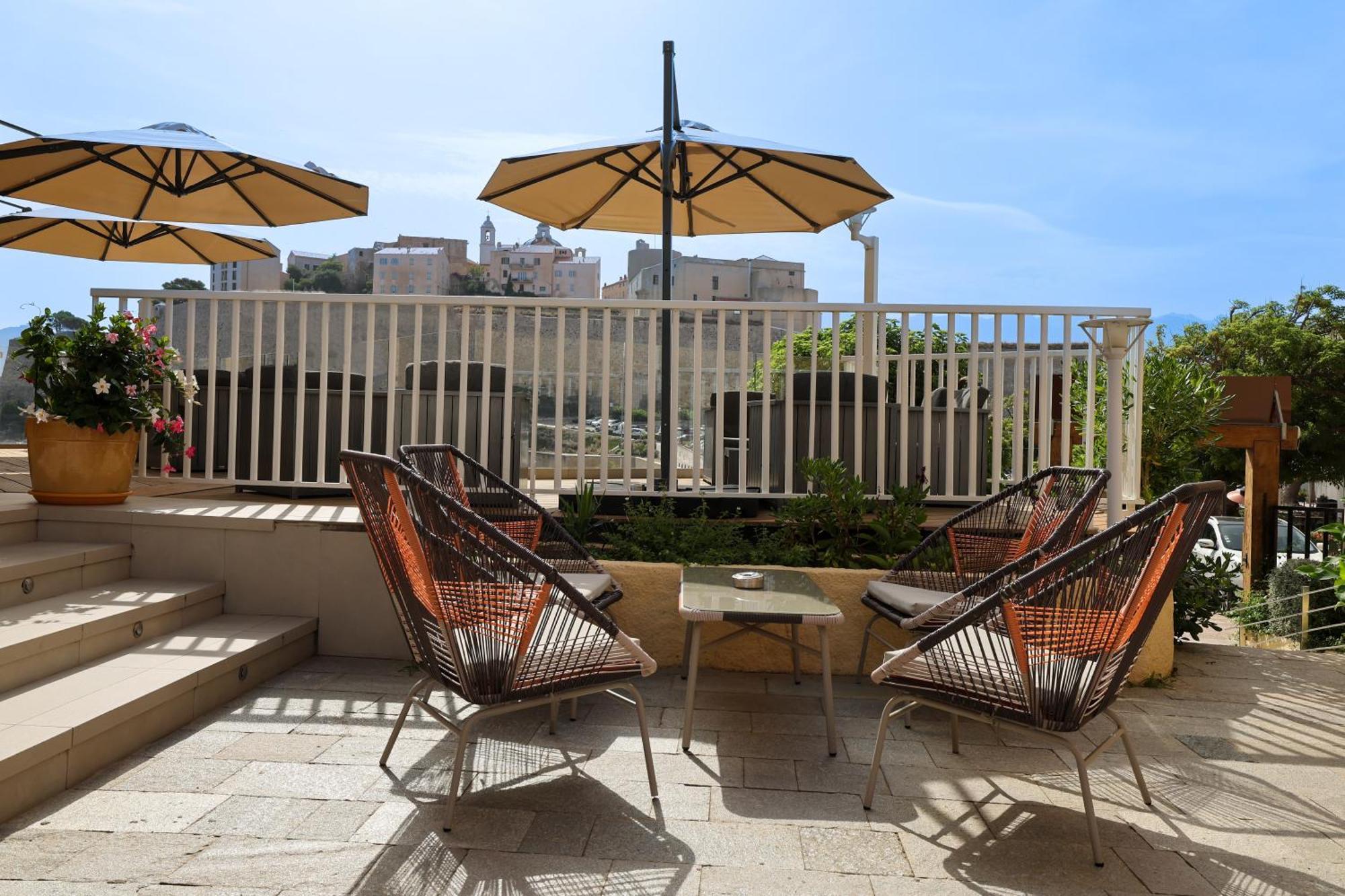 Hotel Saint Christophe กาลวี ภายนอก รูปภาพ